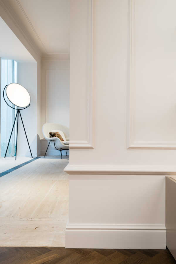 5d0f2f4918f358d50e27b6670bed68abc8aedb68_Cat18_Orac_Balo_082_p.13___SX118___P4020___P8030___C339_