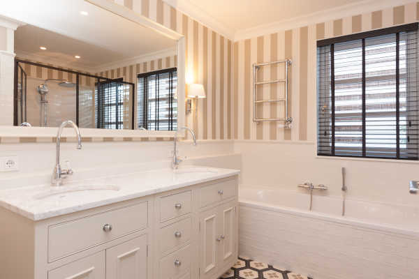 ec01366f25b04fb0607f6d261a75ae4fc0ffa77a_ES___Private_Residence_BCL_Project_MST_ArtsatHome_Deco_Bettina__46__CX127_